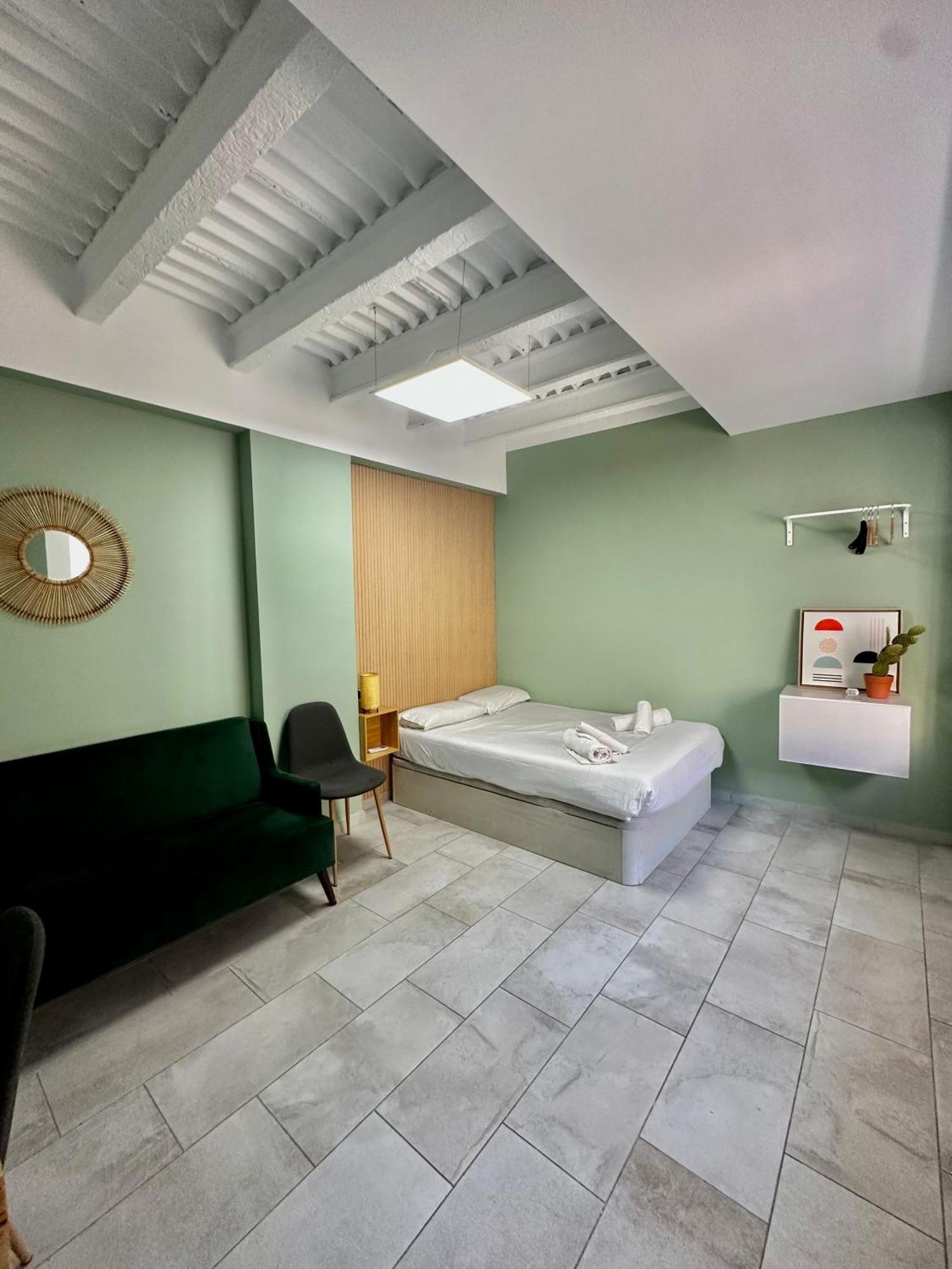 Lovely Studio Apartment Málaga Exterior foto